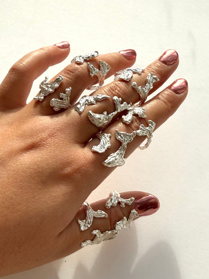 Adjustable Wave Molten Ring image 2