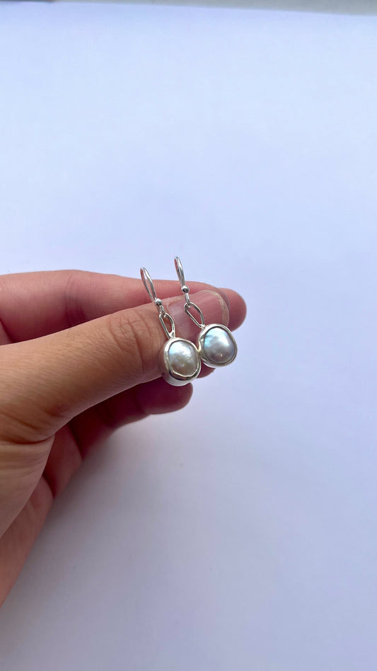Keshi Pearl Earrings image 0