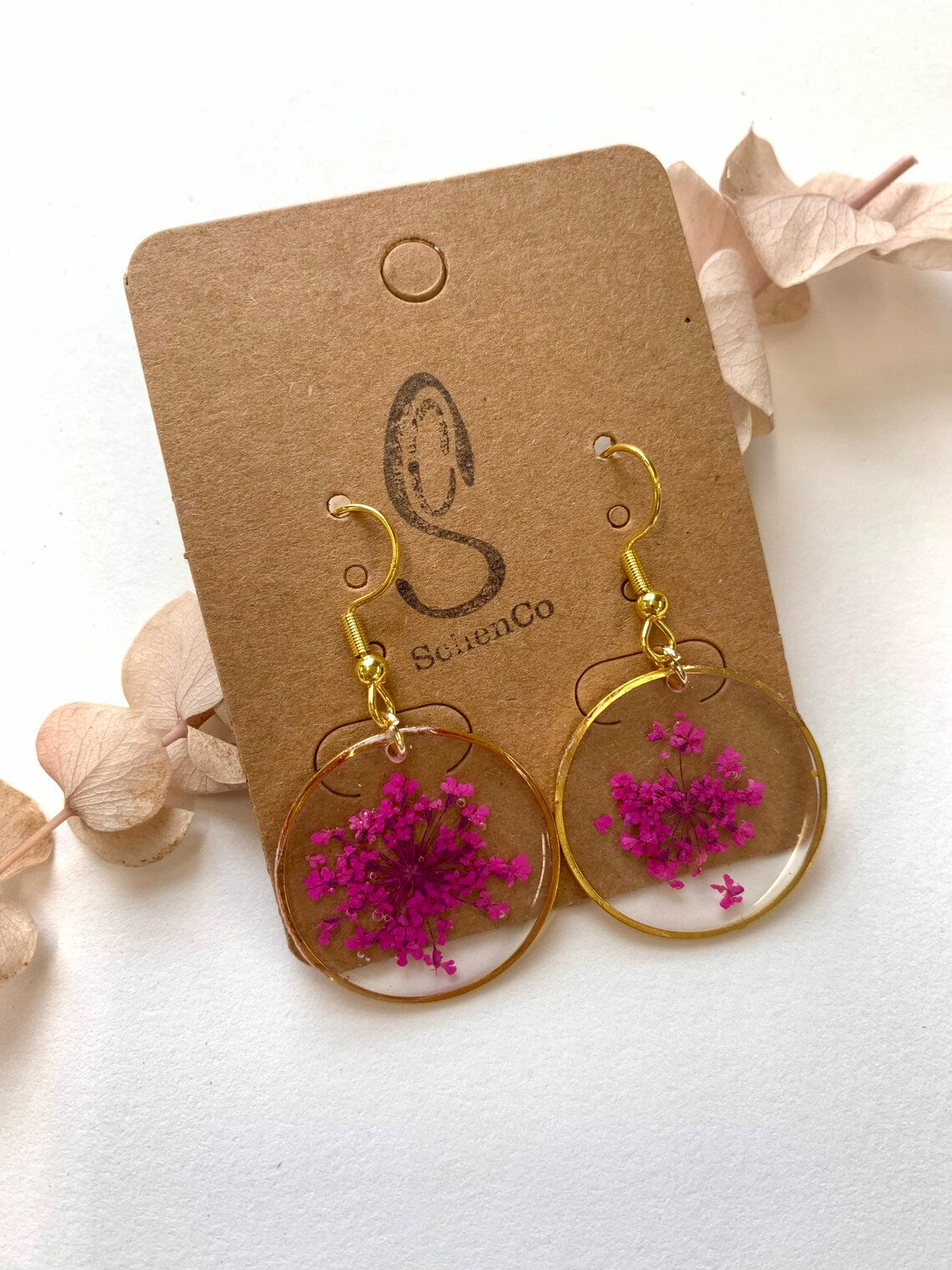 Ammi Majus Earrings image 1