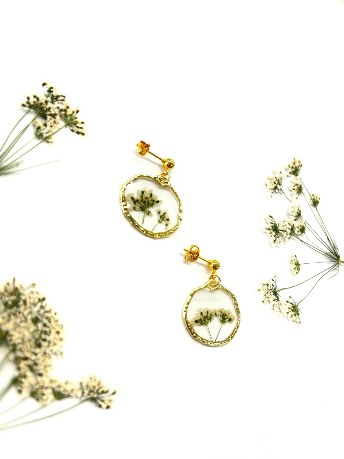 Ammi Majus Earrings image 2