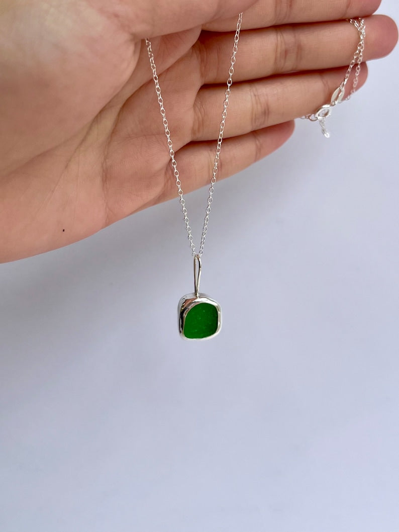 Build-Your-Own Seaglass Necklace image 3