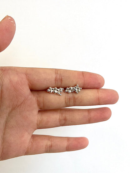 Granulation Cloud Studs image 3